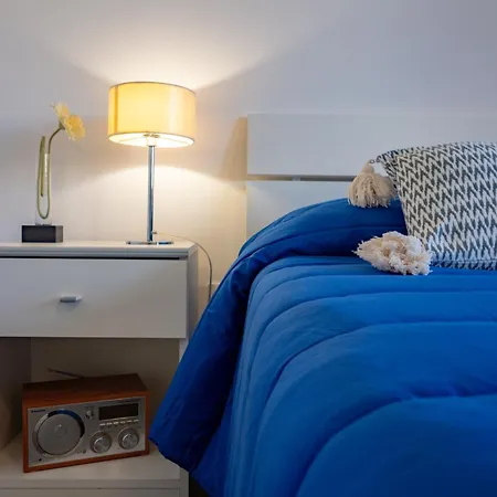 Apartament Mon *